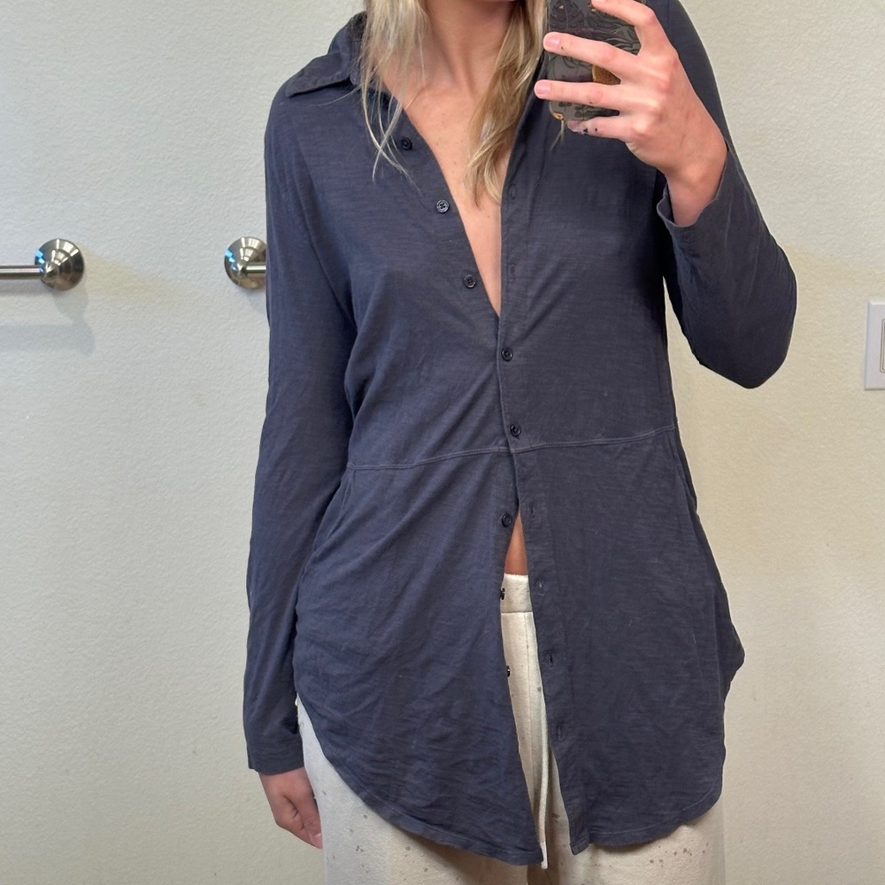 Mod-o-doc Slub Jersey Button Front Shirt. Women’s size Medium.  Color Gibraltar.